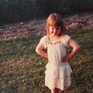 Meet your Posher, Elizabeth